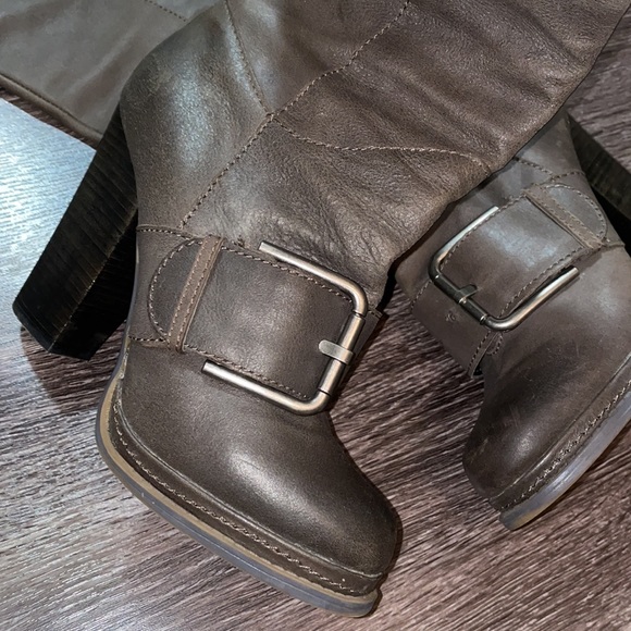 Nine West vintage America collection knee high gray leather boots - Picture 3 of 10